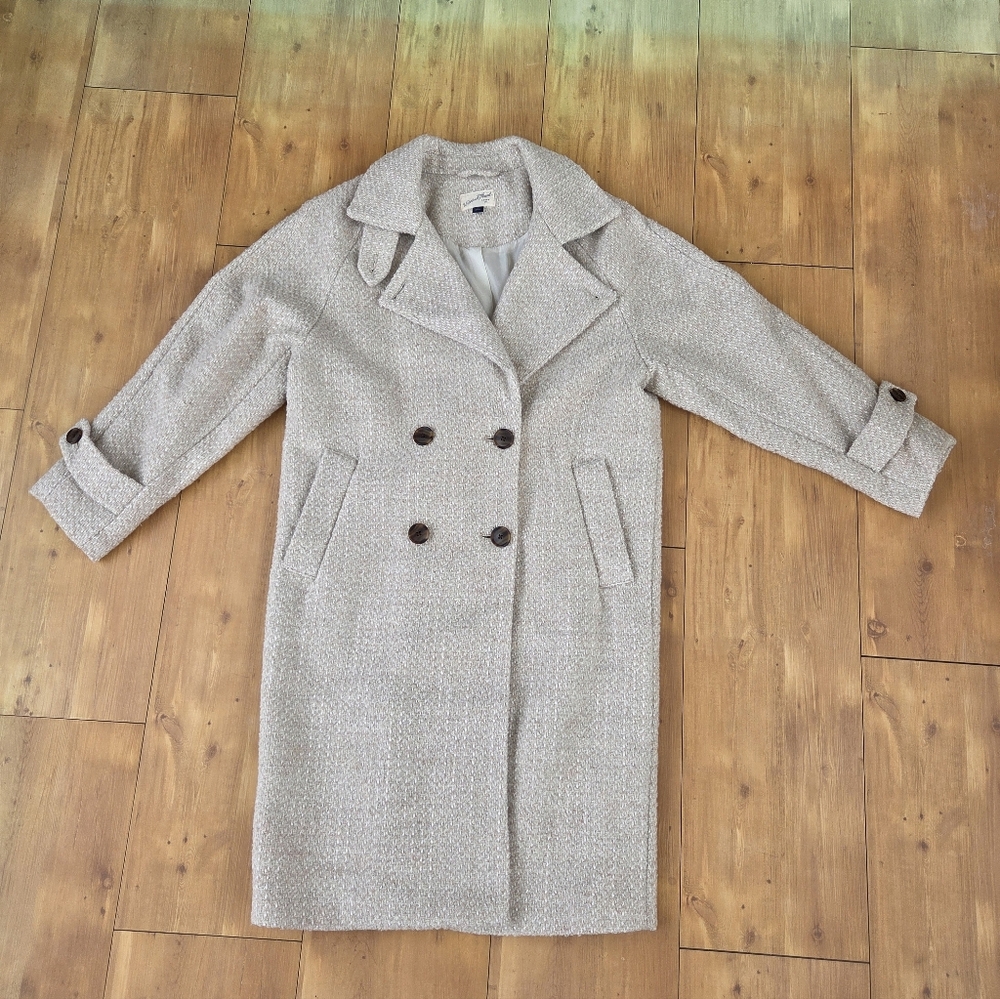 Universal Thread Women's Double-Breasted Coat Cre… - image 10